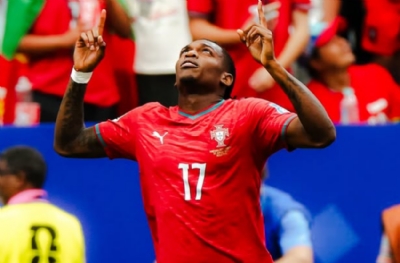 Leao'dan transfer sözleri: Kimse bana baskı yapamaz!