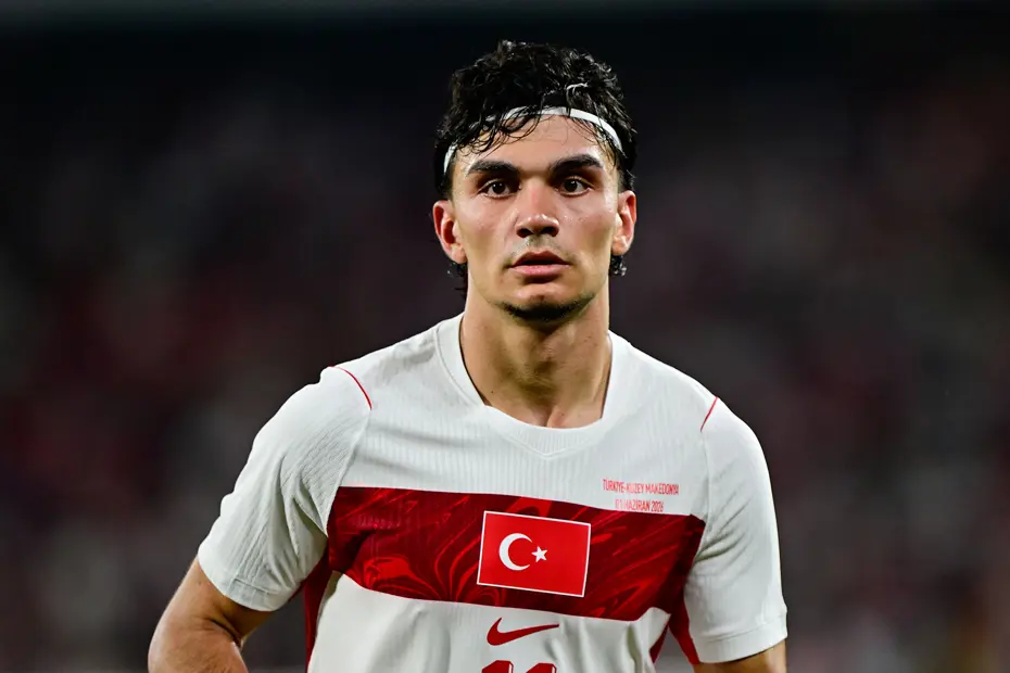  Can Uzun