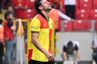 İsmail Köybaşı için Göztepe ve Trabzonspor karşılaşacak