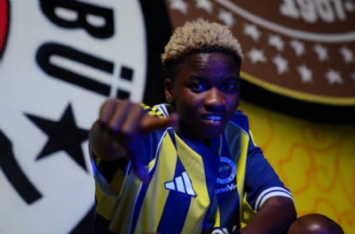 Benfica Fenerbahçe'nin yıldızını kaptı