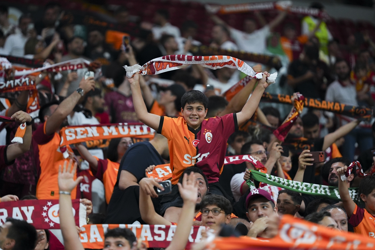 galatasaray_taraftar