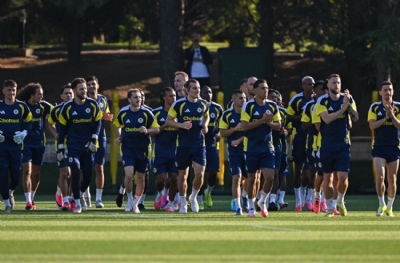 Fenerbahçe yarını bekliyor
