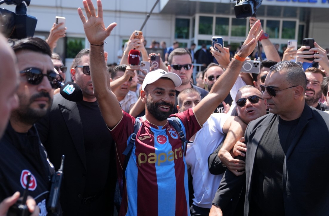 Salah Trabzonspor için İstanbul'da! İlk 3'lüsü çektirdi