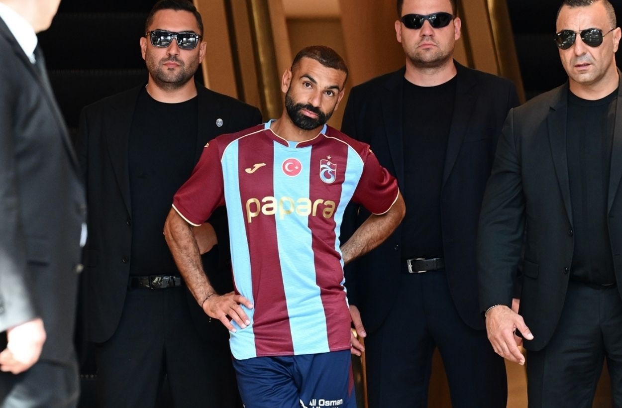 Salah Trabzonspor için İstanbul'da! Sağlık kontrolünden geçti