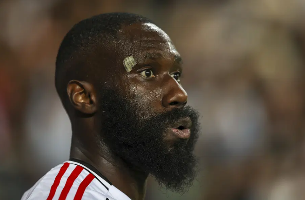 Masuaku imzaya geldi