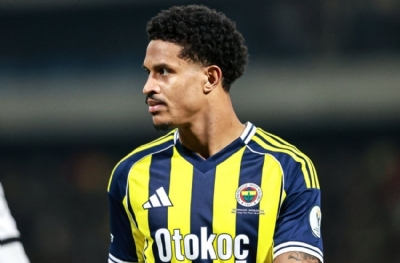 Fenerbahçe'de Oosterwolde'un yeri doldu