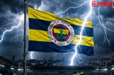 Yedeğin yedeği bile Avrupa'ya: Fenerbahçe transferde uçtu