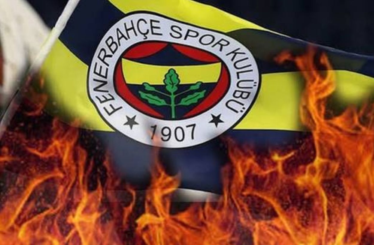 Fenerbahçe'de Van Persie komedisi