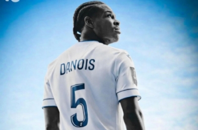 Kevin Danois x2