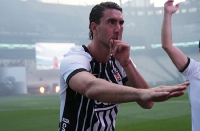Vlahovic - Beşiktaş - UNICEF üçgeni! Kazan kazan