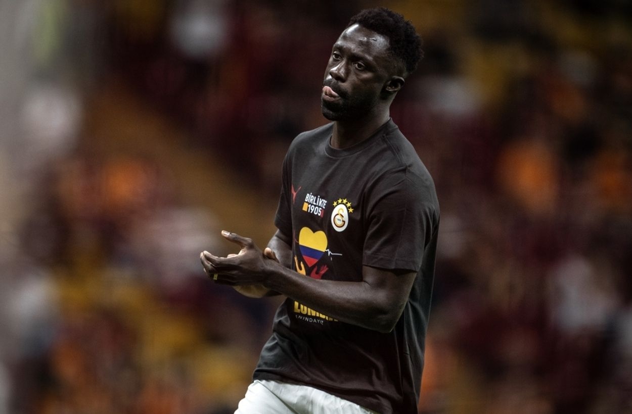 Davinson önce uçtu sonra çakıldı
