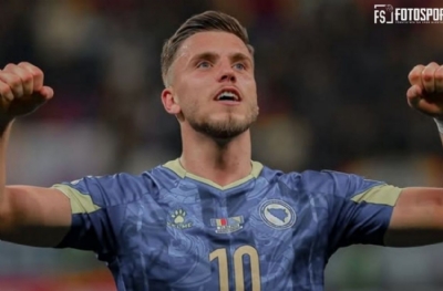 Galatasaray'da Ermedin Demirovic baskısı: Resmi teklif yapıldı