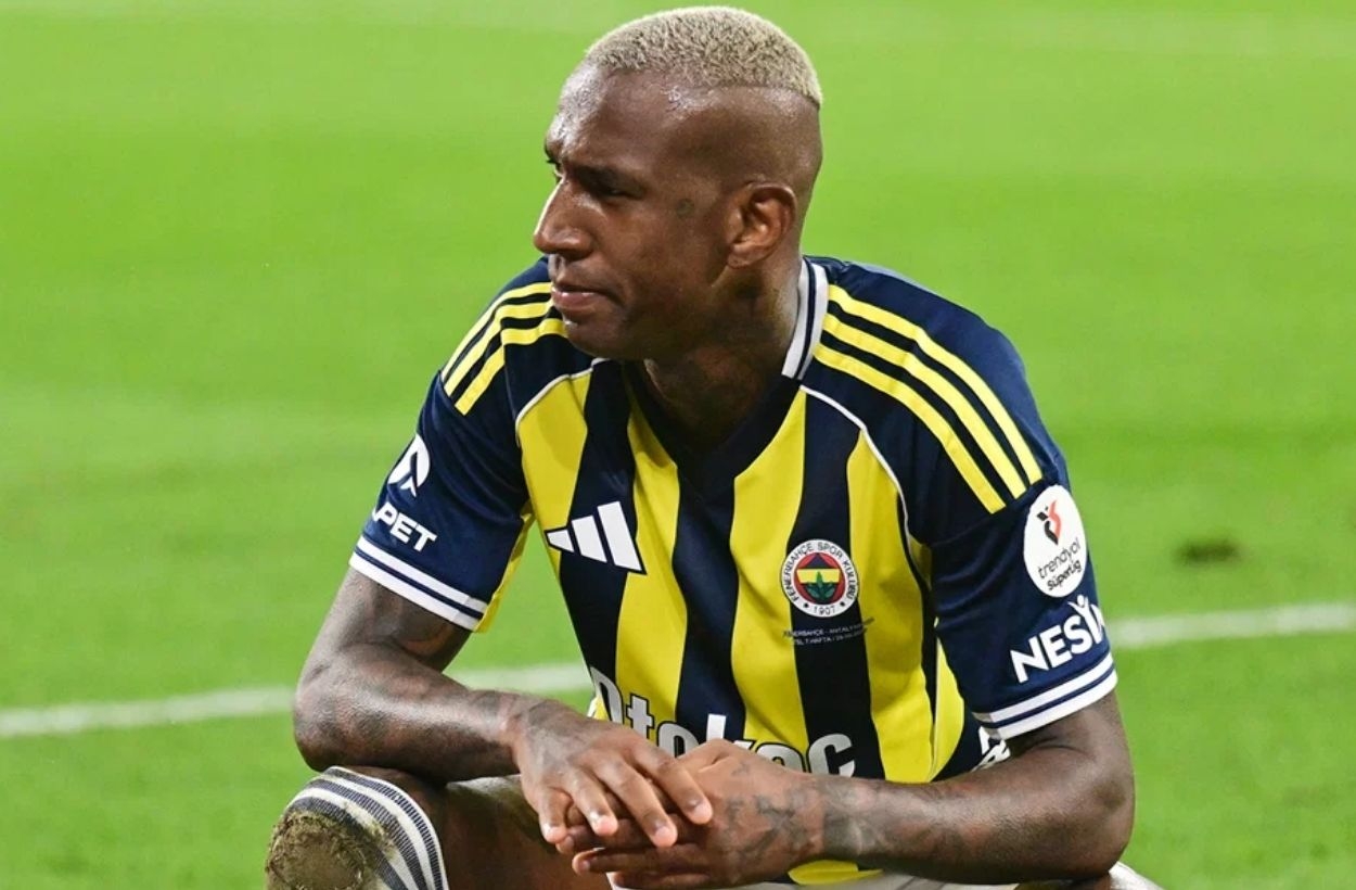 Talisca'dan transfer iddialarına yanıt