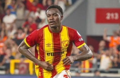 Göztepe'de Dennis, Al-Jazira Club'a transfer oldu
