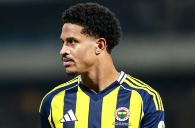 Fenerbahçe Oosterwolde'u Roma'ya hediye etti