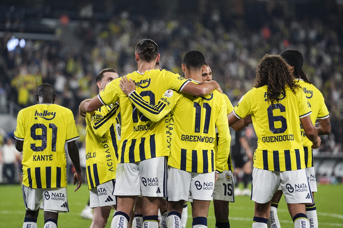  Fenerbahçe