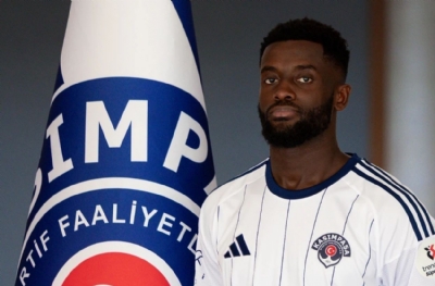 Kasımpaşa, Kevin Mouanga'yı kadrosuna kattı