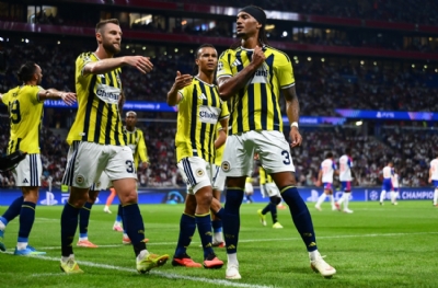 Fransa Fenerbahçe'yi konuşuyor