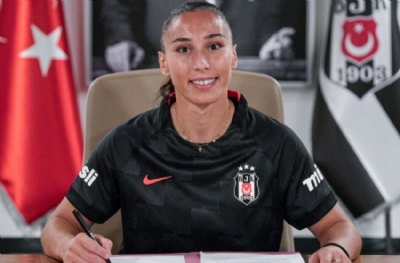 Beşiktaş, Amira Ould Braham'ı transfer etti