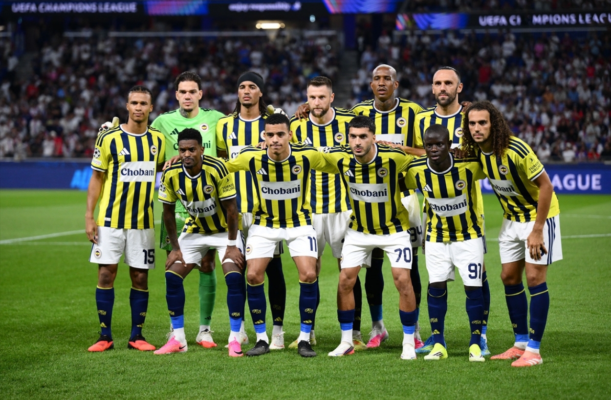 Fenerbahçe'de hedef 15 puanla ilk 8