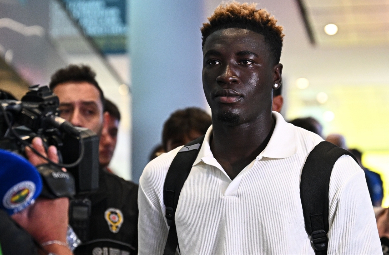 Kojo Peprah Oppong, Fenerbahçe için geldi