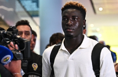 Kojo Peprah Oppong, Fenerbahçe için geldi