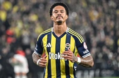 Oosterwolde Roma'ya değil PSV'ye
