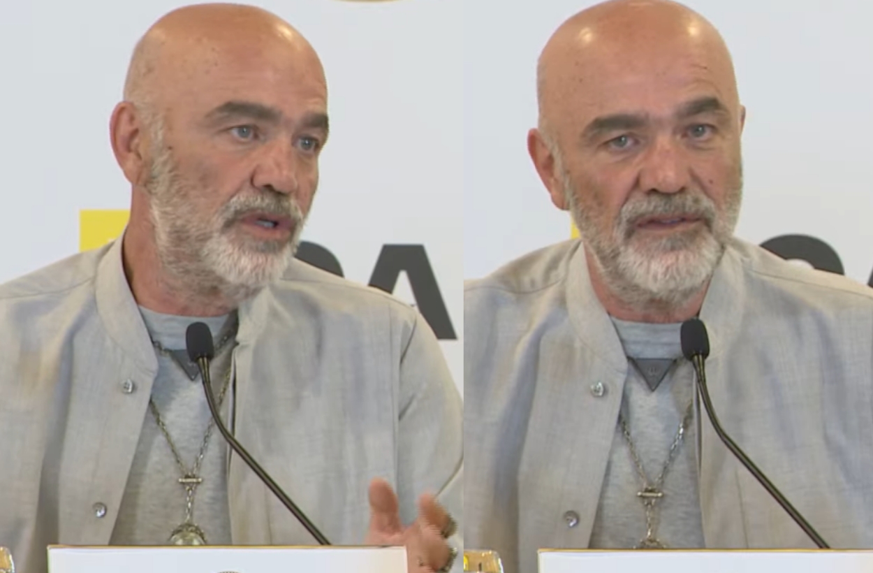 Oosterwolde Fenerbahçe'de kaldı! Cihan Kamer gidecek isimleri resmen açıkladı