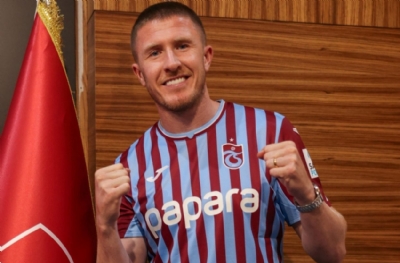 Trabzonspor Lundstram'ı gönderdi