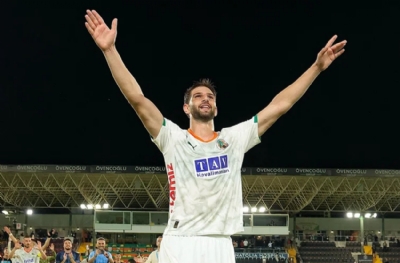 Beşiktaş'ın yeni transferinin geliş saati açıklandı