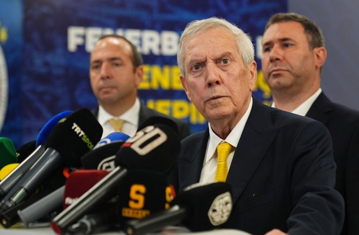 Aziz Yıldırım'dan derbi sonrası bombardıman: 'Herkes aklını başına alsın!'