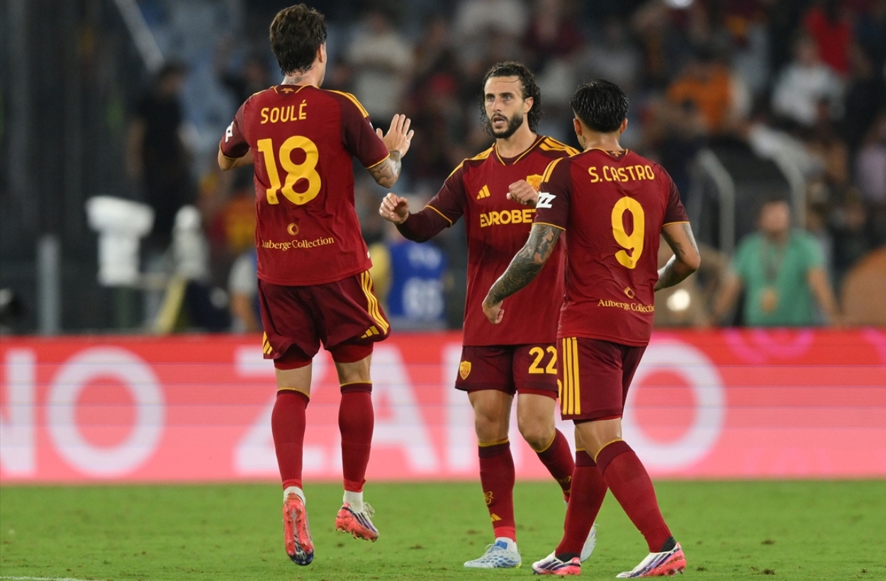 Roma lider, Galatasaray ikinci: Fenerbahçe'nin işi zor