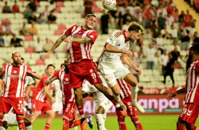 Antalyaspor - Ekenler Beton Sivasspor: 1-2 (MAÇ SONUCU)