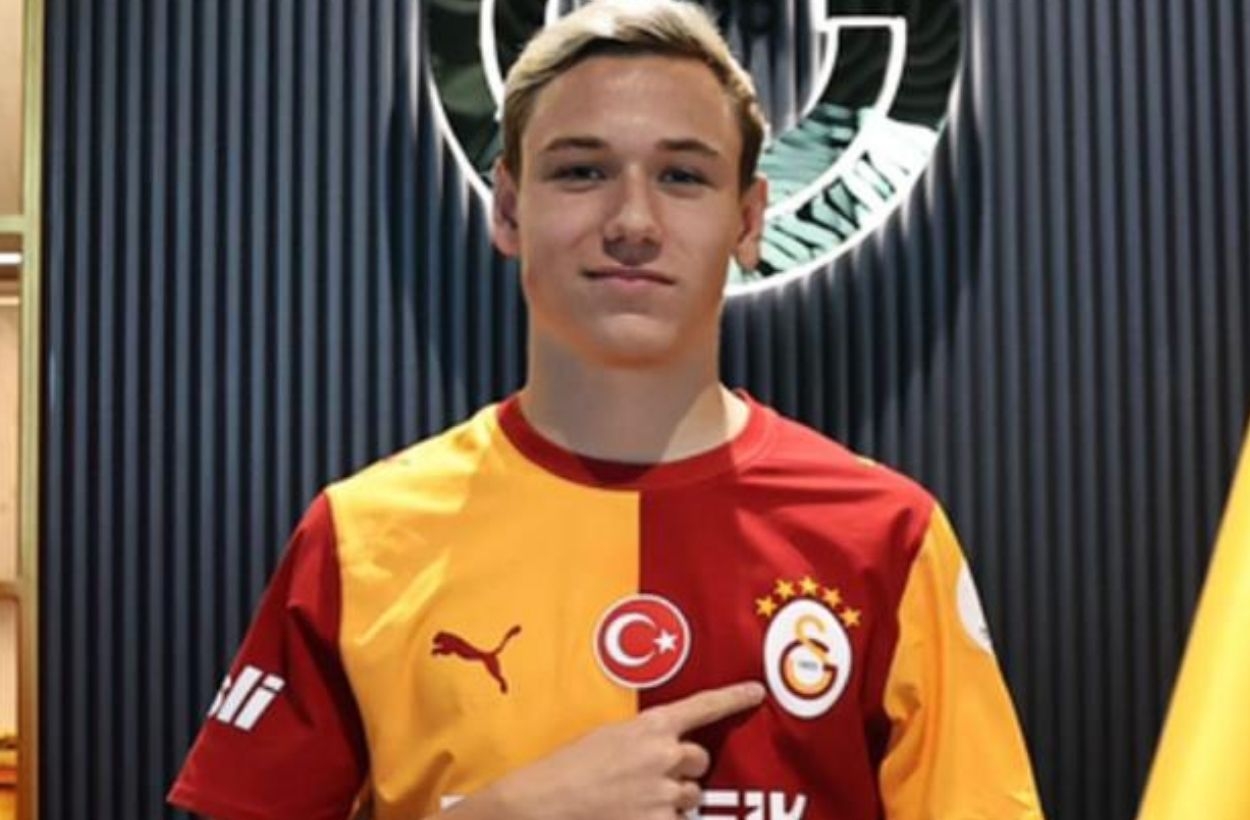 Eski Fenerbahçeli Alexander Djiku'dan Aleksey Batrakov'a övgü