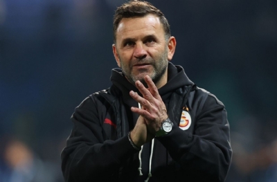 Okan Buruk'un heykelini dikecekler