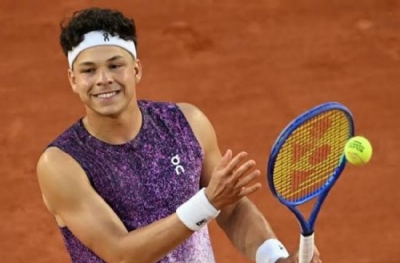 Tarihi maçta Alcaraz'ı yenen Ben Shelton finale yükseldi