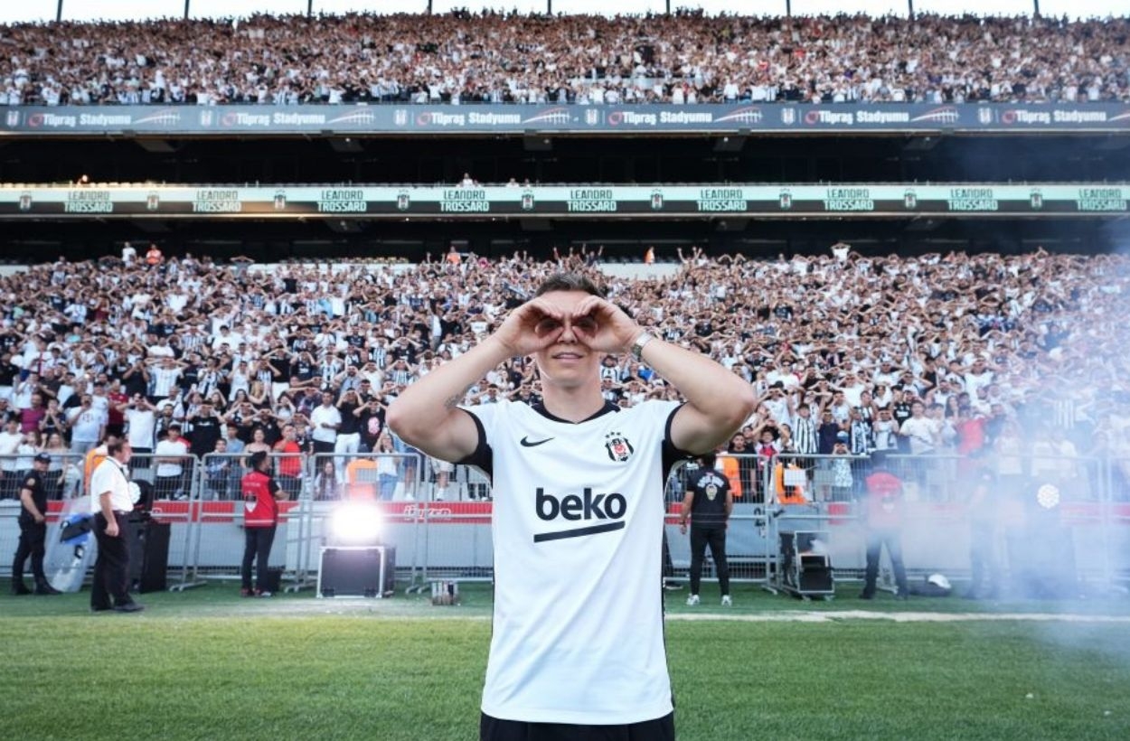 Trossard Beşiktaşlılar'ı korkuttu