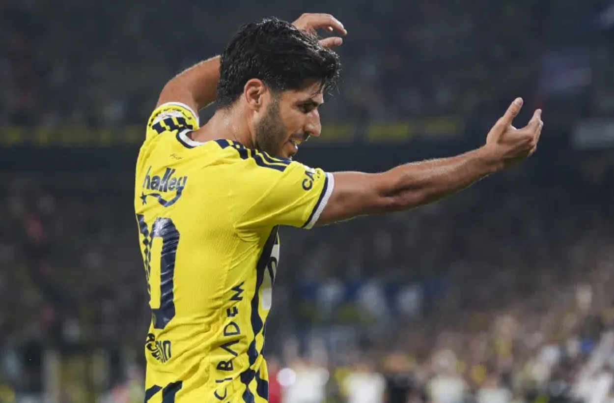 Asensio Fenerbahçe'deki son senesine mi girecek?