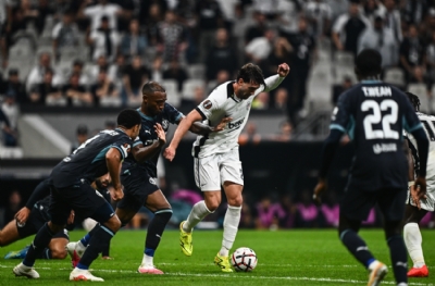 Beşiktaş Marsilya'da yangın çıkardı