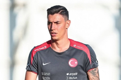 Juventus'a 3. Türk: Berke Özer!