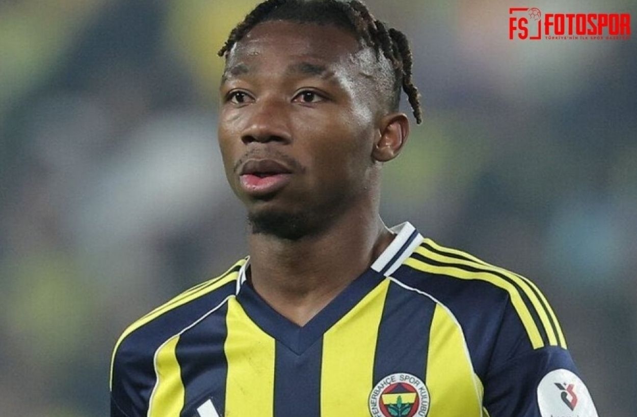 Fenerbahçe'de ayrılacak ilk isim belli oldu!