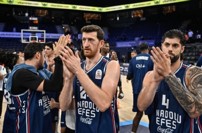 Anadolu Efes'in zorlu sınavı