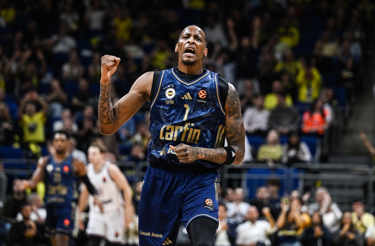 Fenerbahçe Tarfin-Bayern Münih:100-76 (MAÇ SONUCU)