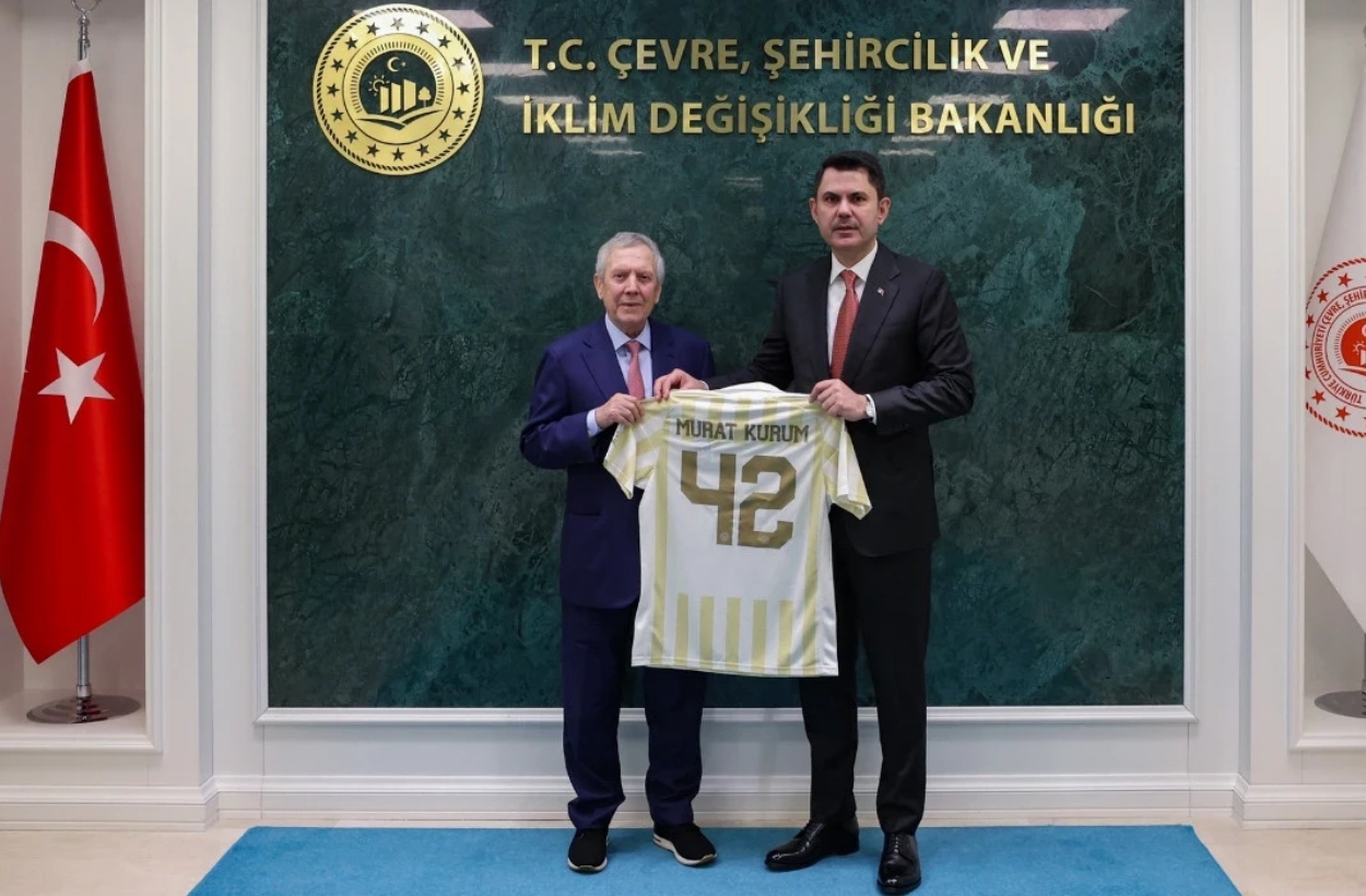 Aziz Yıldırım harekete geçti! Saracoğlu için kritik görüşme