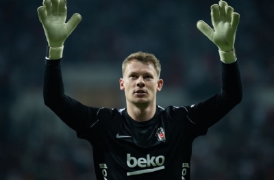 Beşiktaş'ın yıldızına neler oluyor? Nübel soyunma odasını karıştırdı