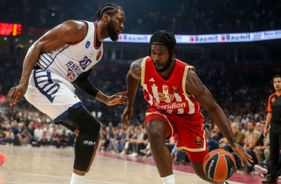 James’i ve maçı kaybeden Efes!