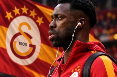 Davinson'da ayrılık ihtimali: Como vazgeçmedi