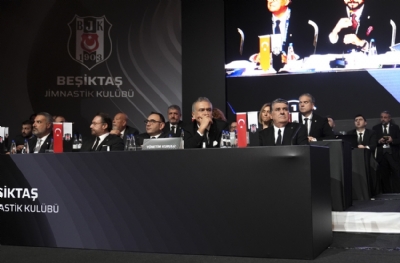 Serdal Adalı ve yönetimi ibra edildi