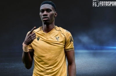 Galatasaray'a satmadılar: Mukavele yeniliyorlar