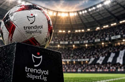 Süper Lig'de kıyım sürüyor! Teknik direktör görevinden ayrıldı